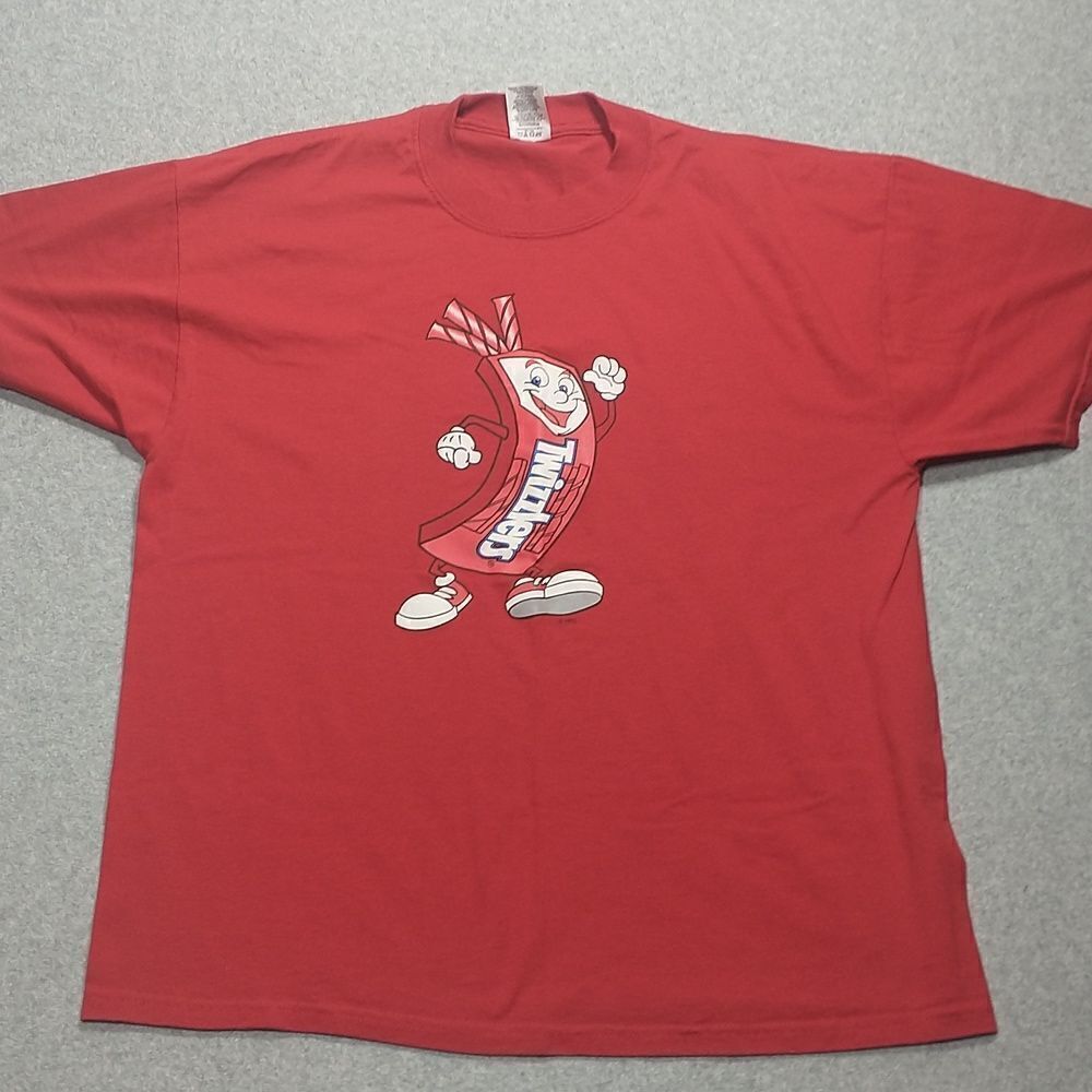 Twizzlers Logo Tee Shirt SZ Xtra Large . Condition is Pre-owned.